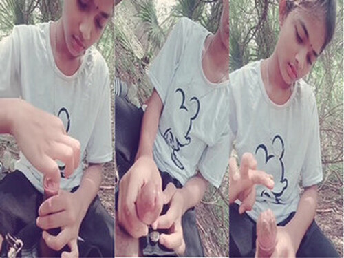 Cute Indian Girl Sucking Dick