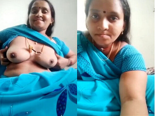 Indian Bhabhi Shows Boobs and Pussy