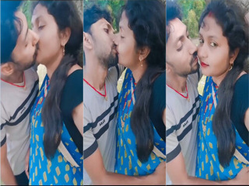 Indian Bhabhi Kissing