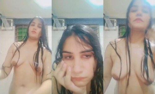 Cute Indian Girl Shows Boobs