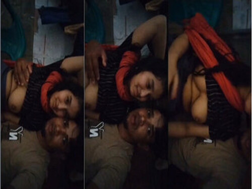 Cute Indian girl Boobs Pressing By Lover