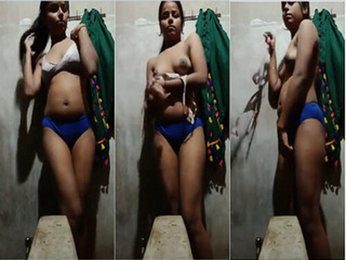 Sexy Indian girl Striping and Shows For Lover