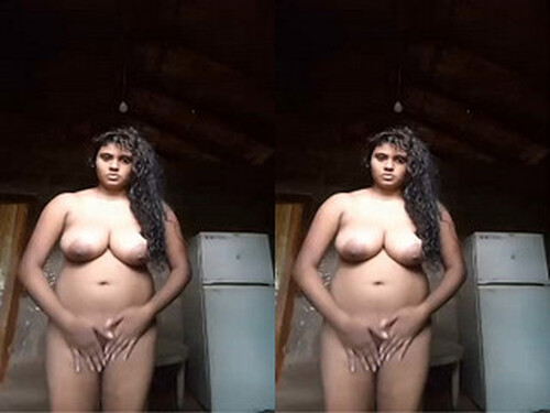Horny Lankan Girl Shows Boobs and pussy Part 2