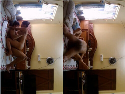 Sexy Indian Wife Ridding Dick