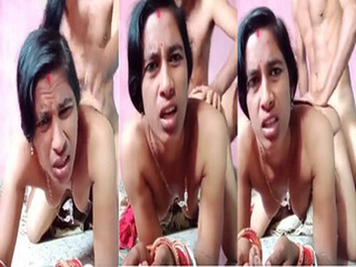Sexy Desi Bhabhi Fucked In Doggy Style
