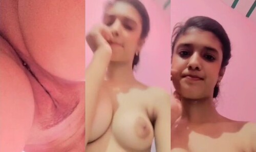 Sexy Indian Girl Shows Nude Body