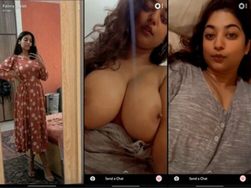 Sexy Indian Girl Shows Her Boobs