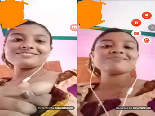 Sexy Indian Girl Shows Her Milky Boobs and Bathing part 1
