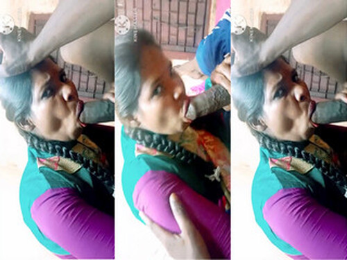 Horny Indian Boudi Sucking Dick (Updates)
