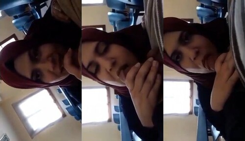 Hijabi Girl Sucking After Class