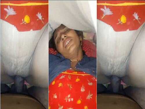 Horny Indian Wife Ridding Dick