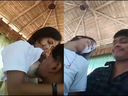 Cute Indian girl boobs Sucking By Lover
