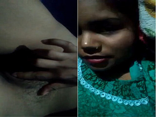 Horny Indian Girl Shows Pussy