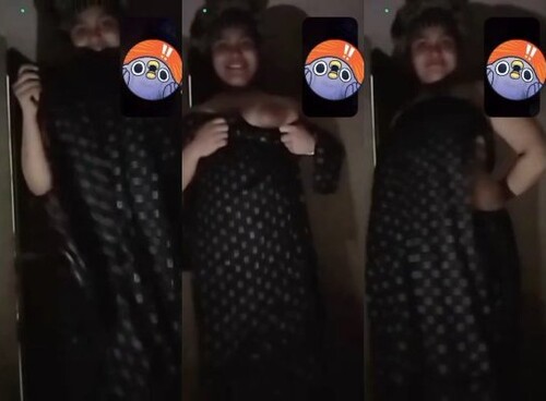 Shy Indian Girl Shows her Boobs
