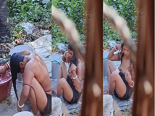 Indian Vlg Wife OutDoor Bathing (Updates)