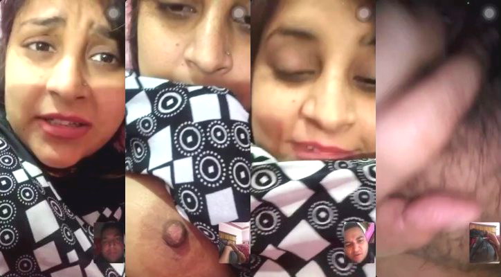Sexy Desi Aunty Shows Boobs and Pussy On VC