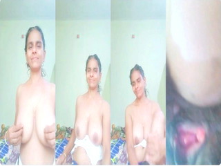 Horny Mallu Aunty Shows Nude Body (Updates)