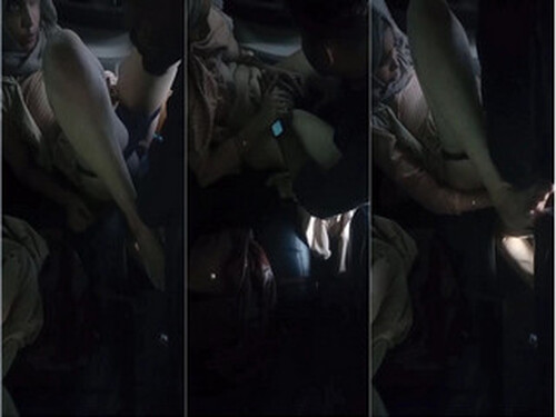 Indian Clg Girl Pussy Licking and Fucking In Car