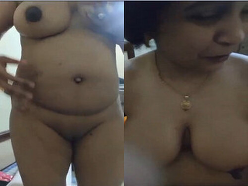 Indian Wife Shows Nude Body