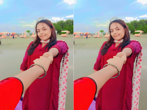 Sexy Indian Girl Shows Nude Body