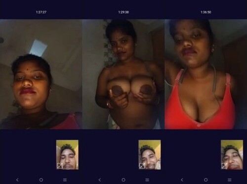 Sexy Indian Bhabhi Shows Boobs on Vc