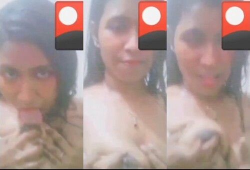 Cute Indian Girl Play With her Boobs