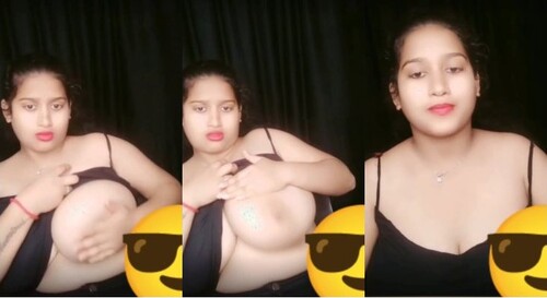 Indian Mal Shows Her Big Boob
