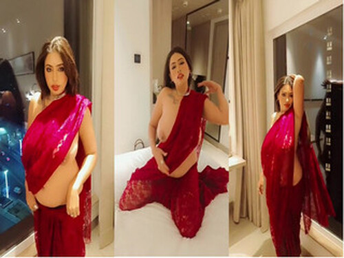 Bong Model Moumita Saha aka Moumi Tits Out In Red Saree