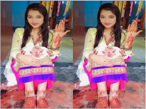 Sexy Indian girl Shows Her Nude Body For Lover Part 1