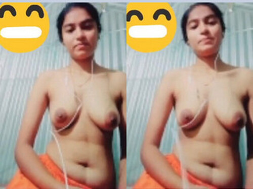 Cute Indian Girl Shows Boobs