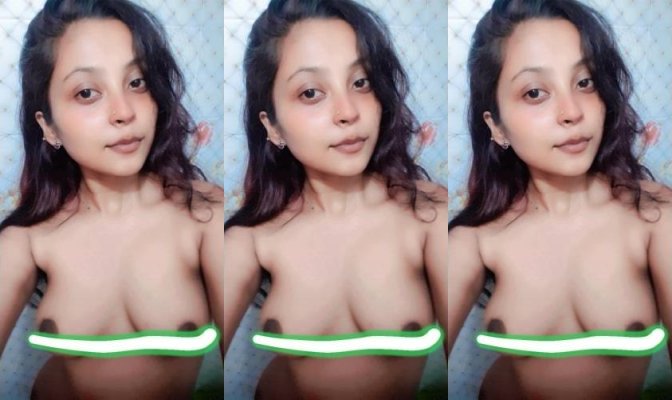 Horny Bengali Babe Pressing Boobs