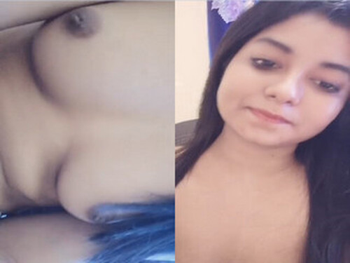 Cute Indian Girl Showing Boobs and Pussy