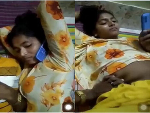 Indian Girl Boobs Pressing