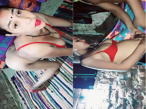 Sexy Indian Bhabhi Fucking in Doggy Style