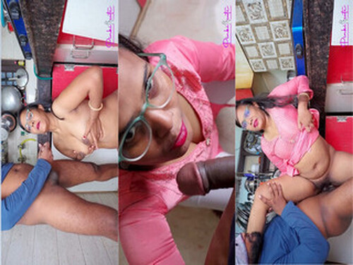 Sexy Pinki Bhabhi Blowjob and Fucking In Kitchen (Updates)
