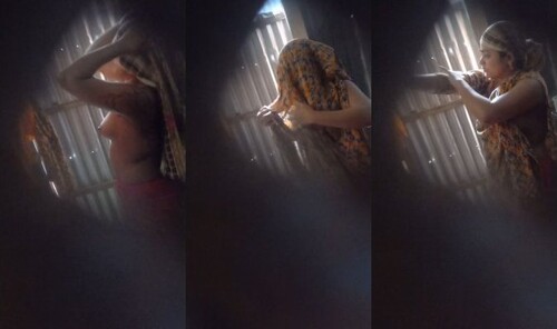 Indian girl Bathing Capture