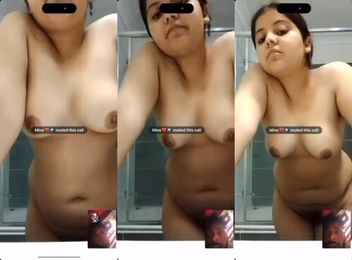 Sexy Indian mal Shows her Nude Body