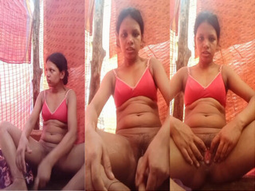 Horny Indian Vlg Girl Masturbating
