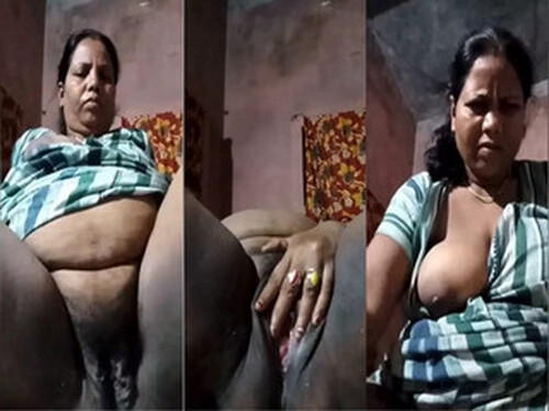 Horny Indian Wife Shows Her Boobs and Pussy Part 1