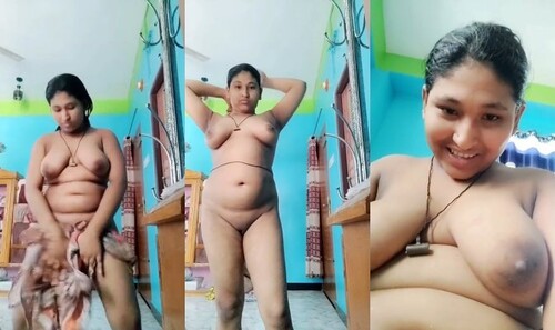 Horny Indian Mal Shows her Nude Body and Boobs Sucking