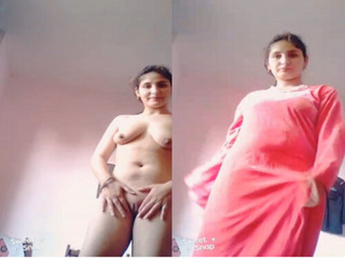 Cute Paki Girl Shows her Boobs and Pussy