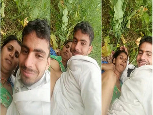 Indian Bhabhi Boobs Sucking and OutDoor Fucking