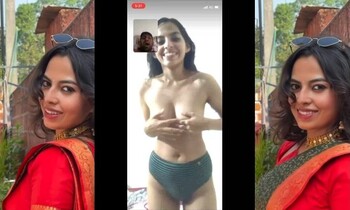 Beautiful Sexy Slim Indian Gf Showing For Lover