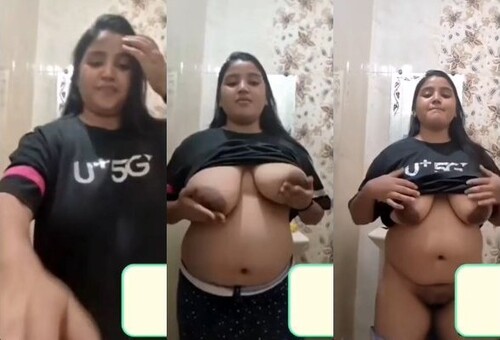 Sexy Indian Mal Shows Her Big Boobs and Pussy