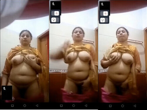 Sexy Indian Wife Shows Her Boobs and Pussy Part 1