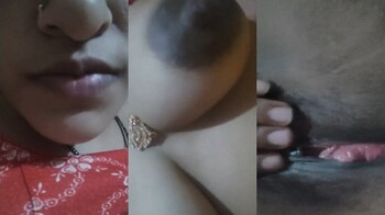 Indian Bhabhi Shows Her Boobs and Pussy