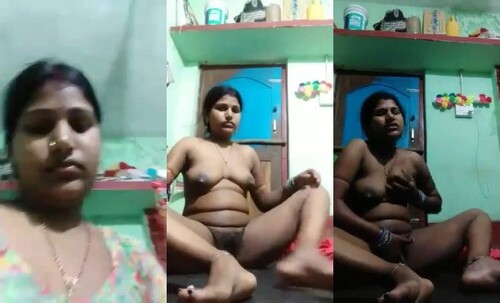 Horny Indian Wife Fingering