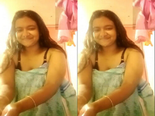 Indian Bhabhi Shows Nude Body and Kissing part 2