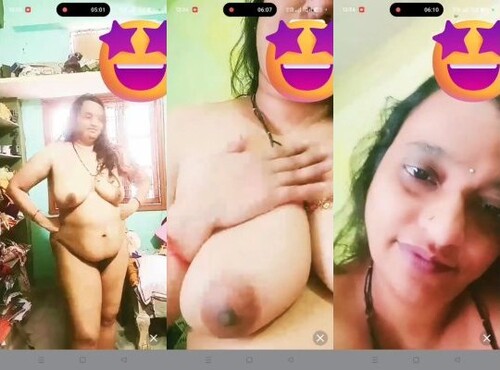 Sexy Indian Bhabhi Striping and Shows her Nude Body