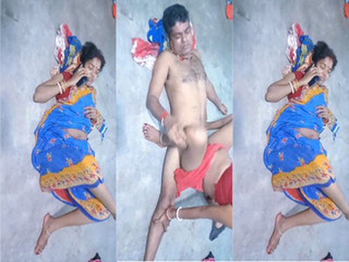 Indian Vlg Wife Handjob and Ridding Dick